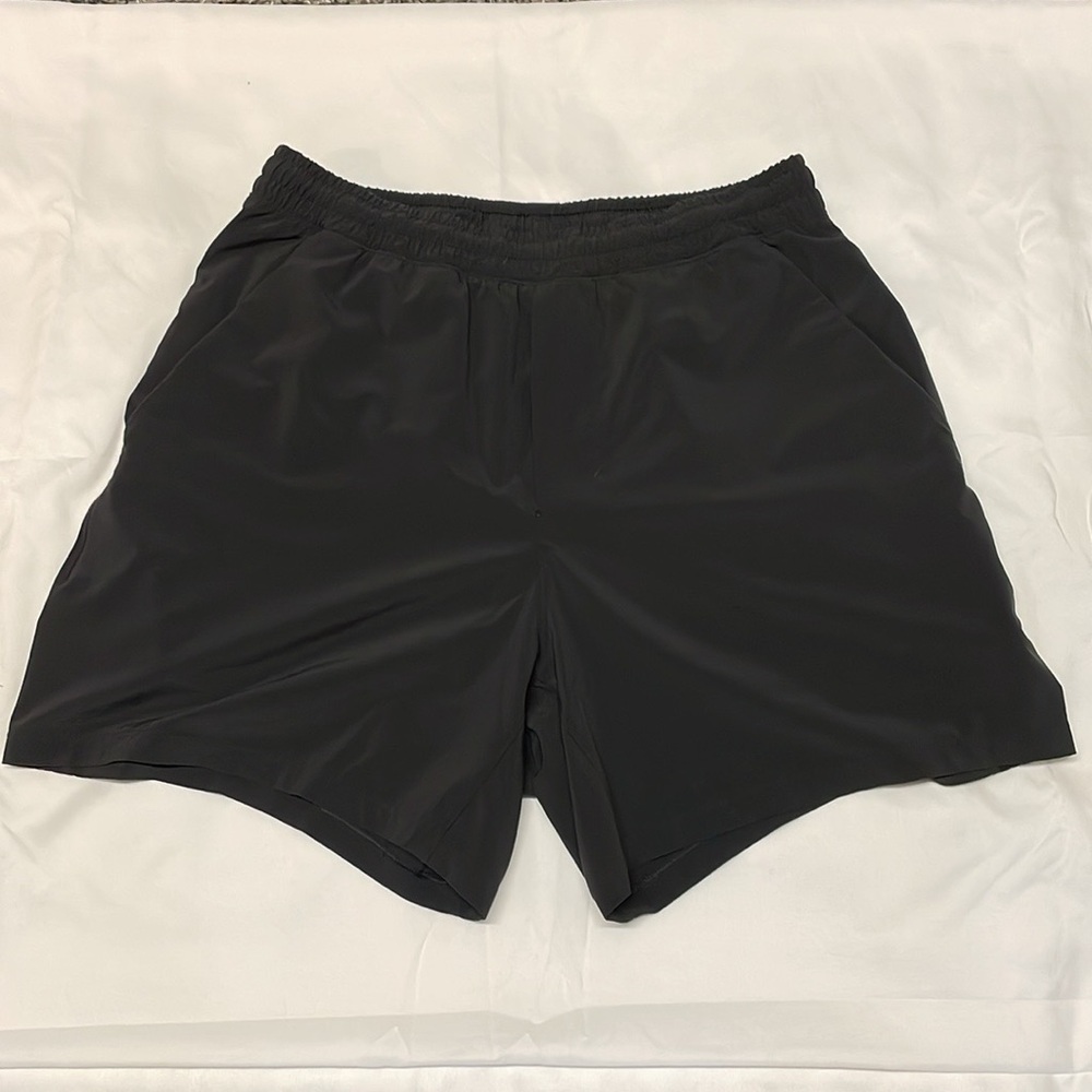 Lululemon Pace Breaker 5” Linerless Shorts Medium